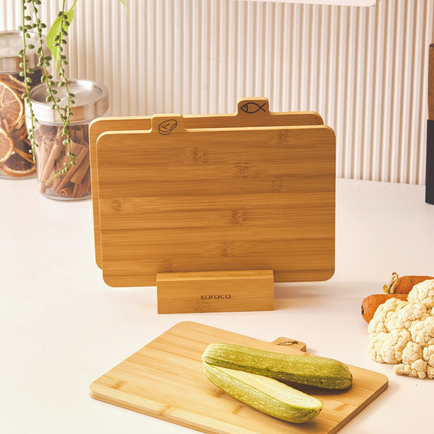 Karaca Triple 4-Piece Bamboo Chopping Board Set with Stand, Wood